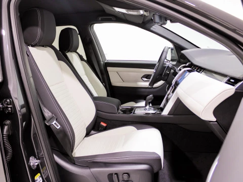 Land Rover Discovery Sport 2.0D TD4 204PS AWD AT MHEV Urban Edition