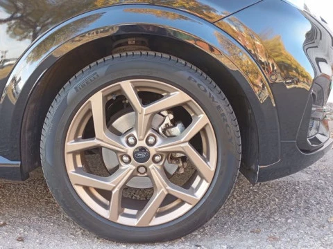 Ford Puma 1.0 EcoBoost 155cv ST-Line X Gold MHEV