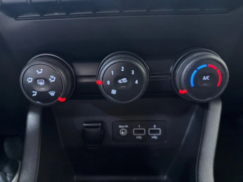 Renault Clio Business Blue dCi 74kW (100CV)