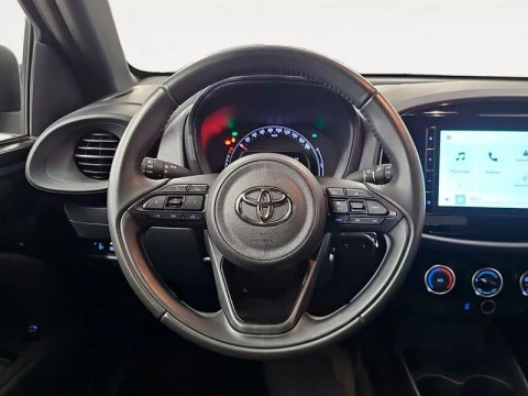 Toyota Aygo X Cross 1.0 VVT-I 72CV Play
