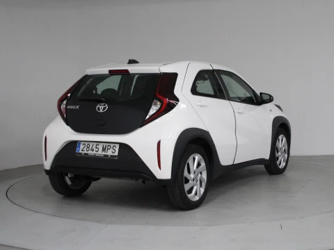 Toyota Aygo X Cross 1.0 VVT-I 72CV Play