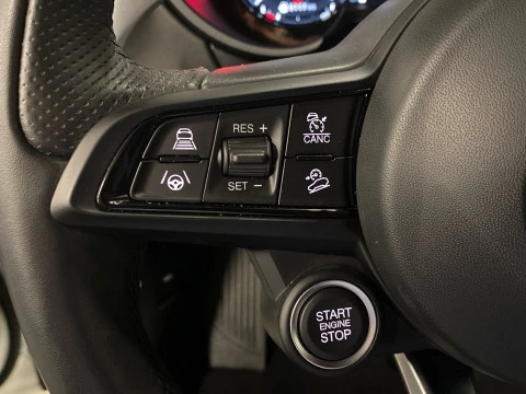 Alfa Romeo Stelvio 2.2 Diésel 154kW Tributo Italiano Q4