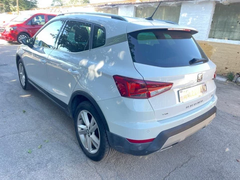 Seat Arona 1.0 TGI FR