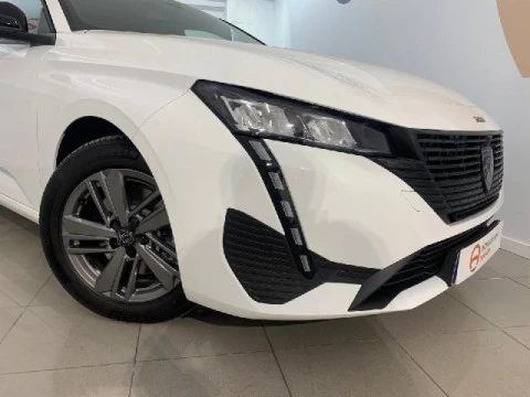 Peugeot 308 NEW 308 ACTIVE PACK 1.5 BLUEHDI 130 CV 5P