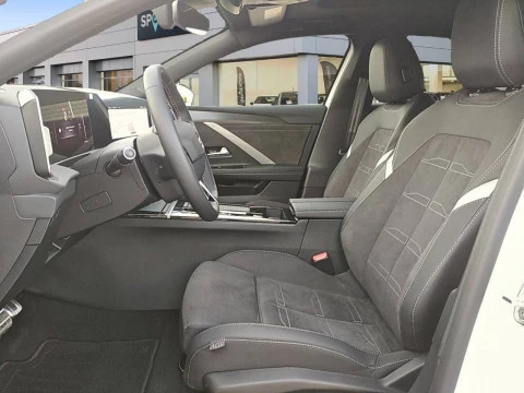 Opel Astra Electric 54kWh GS Auto