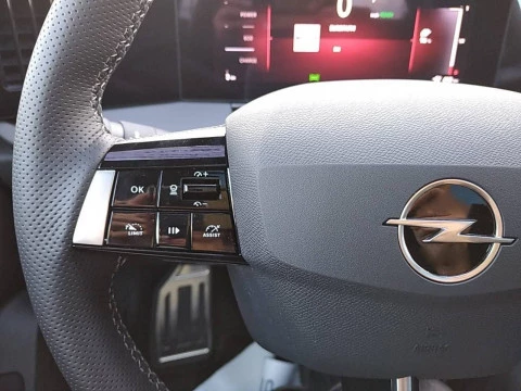 Opel Astra Electric 54kWh GS Auto