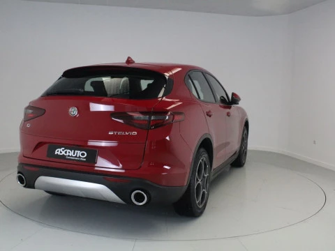 Alfa Romeo Stelvio 2.0 TURBO 148KW SPRINT AUTO 4WD 200 5P