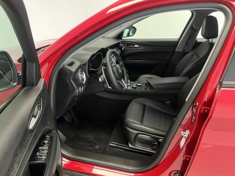 Alfa Romeo Stelvio 2.0 TURBO 148KW SPRINT AUTO 4WD 200 5P