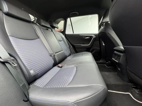 Toyota Rav4 220H e-CVT 4x2 Style