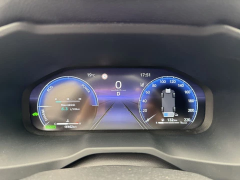 Toyota Rav4 220H e-CVT 4x2 Style