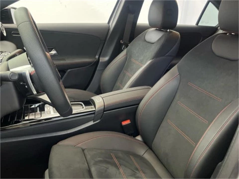 Mercedes-Benz Clase A 180 Berlina