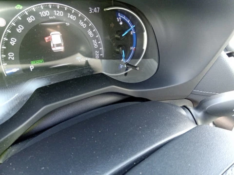 Toyota Rav4 2.5l 220H Advance