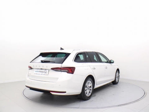 Skoda Octavia 2.0 TDI SELECTION 85KW 116 5P