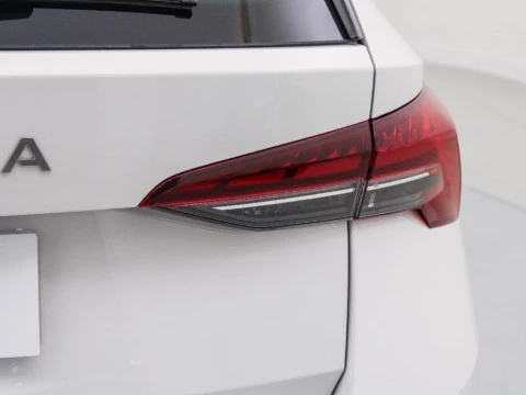 Skoda Octavia 2.0 TDI SELECTION 85KW 116 5P