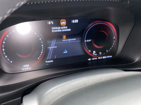 Volvo XC40 1.5 T4 RECHARGE R-DESIGN DCT 5P