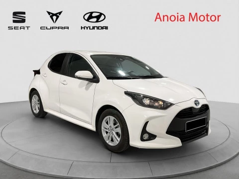 Toyota Yaris 1.5 120H BUSINESS PLUS