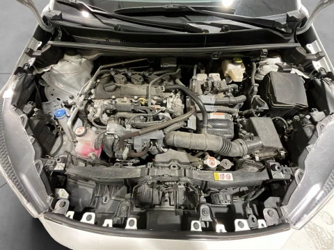 Toyota Yaris 1.5 120H BUSINESS PLUS