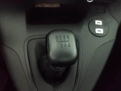 Peugeot Rifter Active Business Standard BlueHDi 100