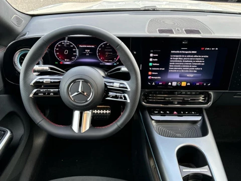 Mercedes-Benz CLA  180 con tecnologia hibrida