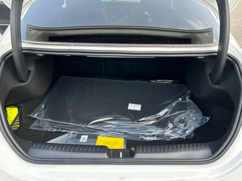 Mercedes-Benz CLA  180 con tecnologia hibrida