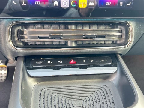 Mercedes-Benz CLA  180 con tecnologia hibrida