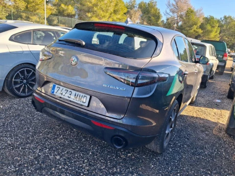 Alfa Romeo Stelvio 2.2 Diesel 118kW (160CV) SPRINT RWD