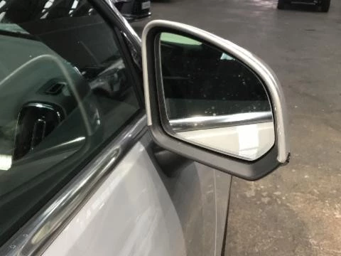 Volvo XC40 1.5 T4 RECHARGE CORE DCT 211 5P