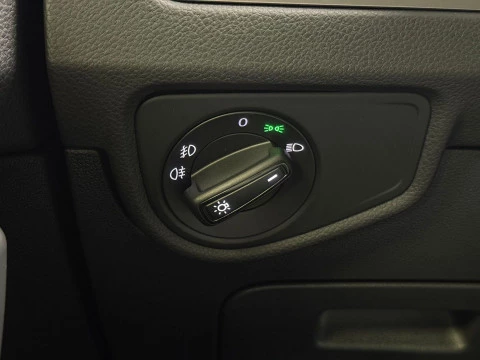 Volkswagen Touran Business & Navi 1.6 TDI 85kW (115CV)