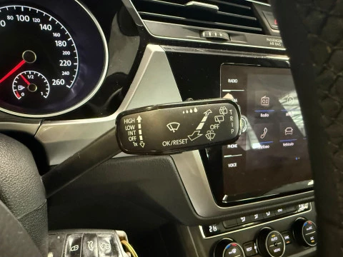 Volkswagen Touran Business & Navi 1.6 TDI 85kW (115CV)