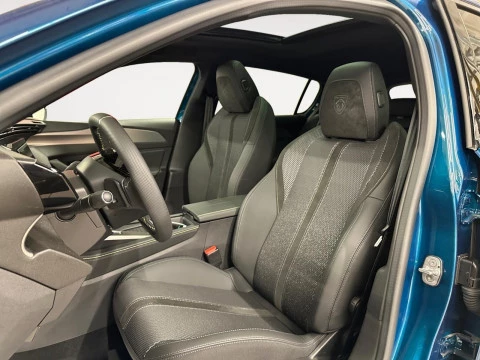 Peugeot 308 5P GT Hybrid MHEV 145 e-DCS6