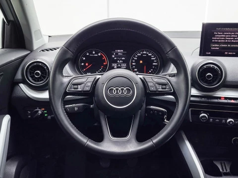 Audi Q2 Design 30 TFSI 85kW (116CV)