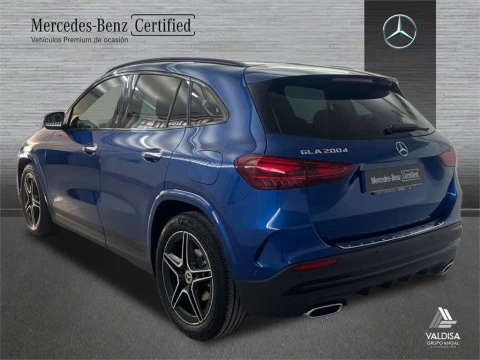 Mercedes-Benz GLA 200 d