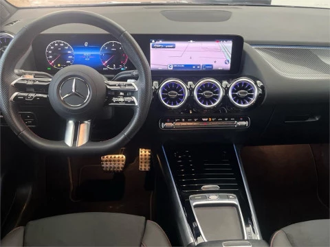 Mercedes-Benz GLA 200 d