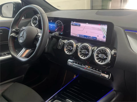Mercedes-Benz GLA 200 d