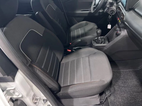 Dacia Sandero Stepway Essential TCe 67kW (90V)
