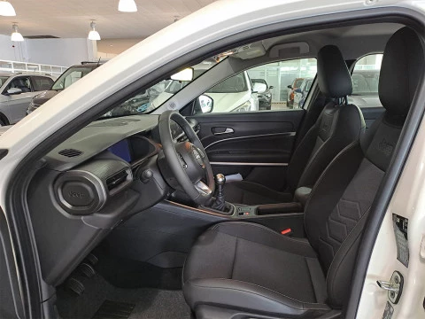 Jeep Avenger 1.2 G 74KW ALTITUDE 5P