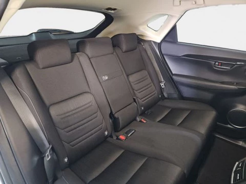 Lexus NX 2.5 300h Business Navigation 2WD