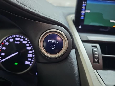 Lexus NX 2.5 300h Business Navigation 2WD