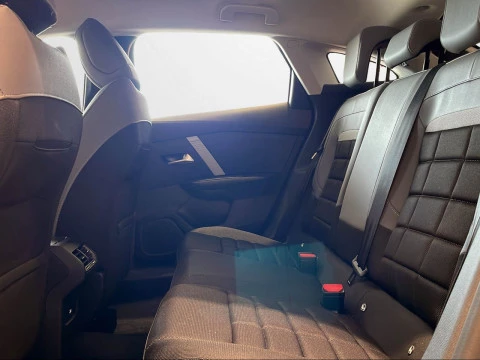 Citroën C4 Hybrid 145 ë-DCS6 Business Edition