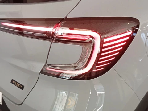 Renault Captur  techno full hybrid E-Tech 105 kW (145CV) -SS