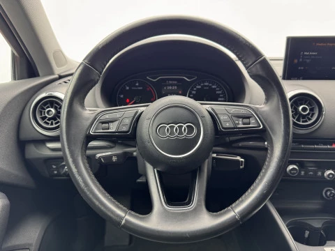 Audi A3 1.6 TDI S tronic Sportback