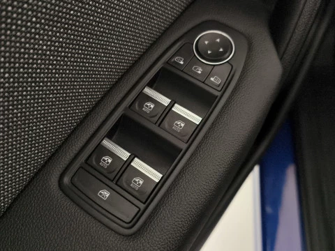 Renault Captur techno Eco-G 100cv (74 kW)