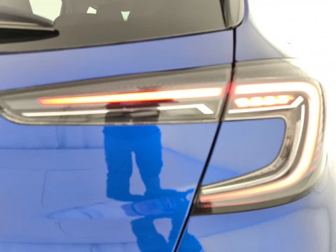 Renault Captur techno Eco-G 100cv (74 kW)