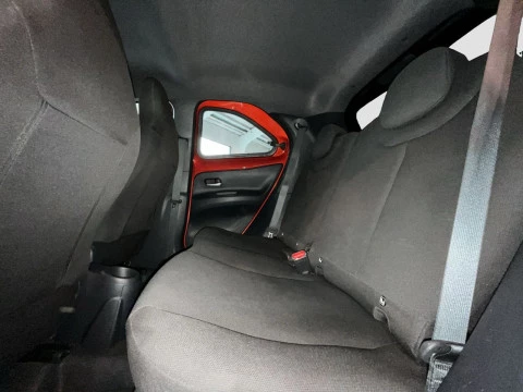 Toyota Aygo X Cross PLAY 1.0 72CV