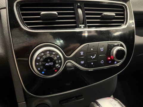 Renault Clio Zen dCi 66 kW (90 CV) EDC