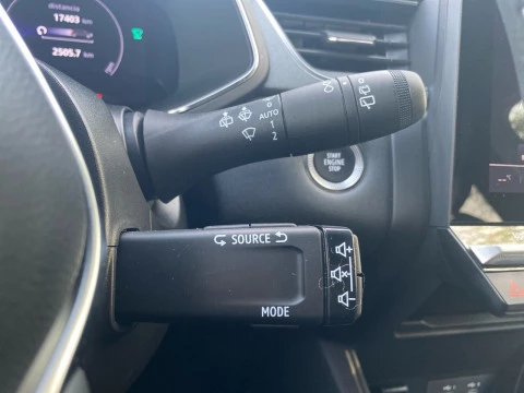 Renault Captur techno Eco-G 100cv (74 kW)