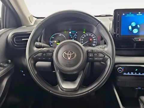 Toyota Yaris 1.5 120H Active Plus