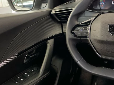 Peugeot 2008 Active Puretech 100 S&S 6 Vel. MAN
