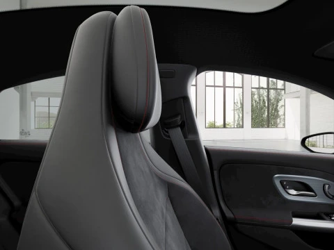 Mercedes-Benz Clase CLA  180 con tecnología híbrida