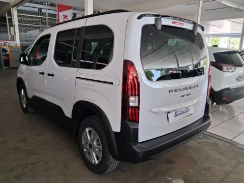 Peugeot Rifter 1.5 BLUEHDI 73KW ALLURE STANDARD 4P